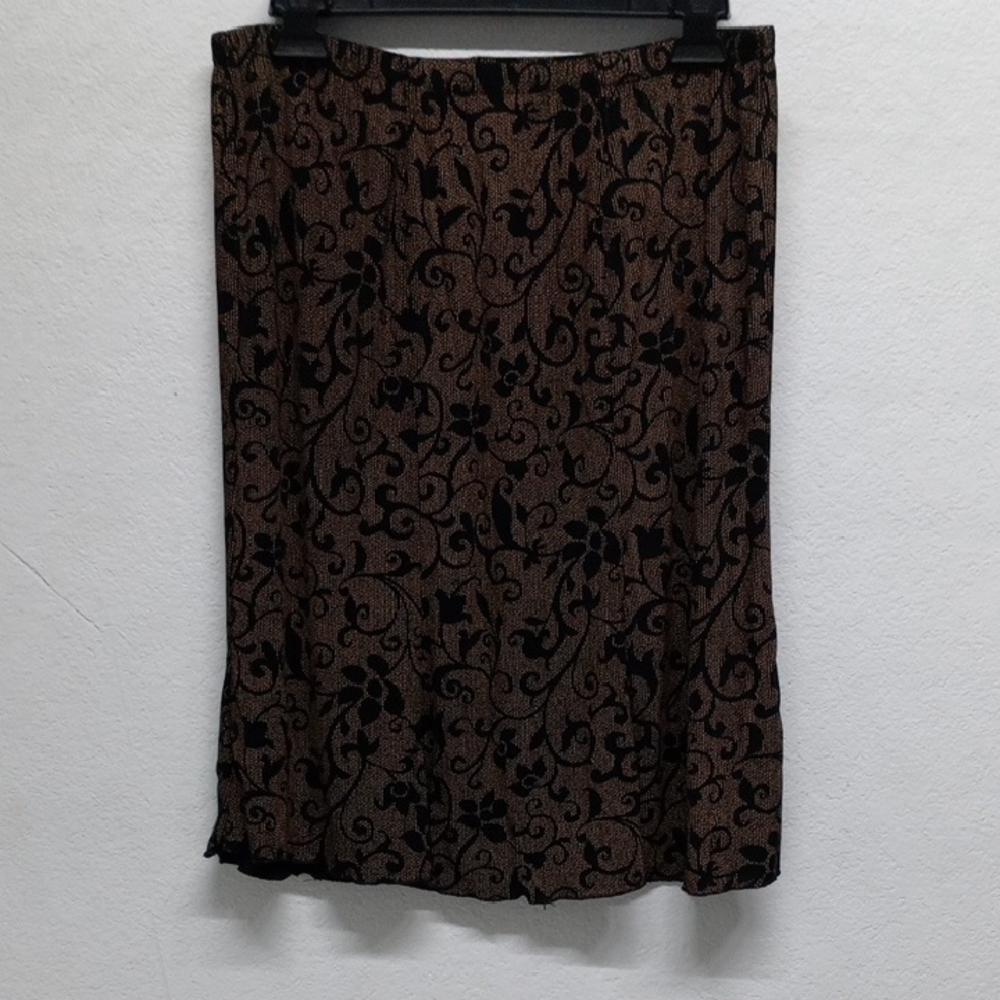 Briggs New York Black and Brown Floral Pencil Skirt